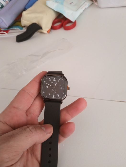 Продам часы Irlandy black