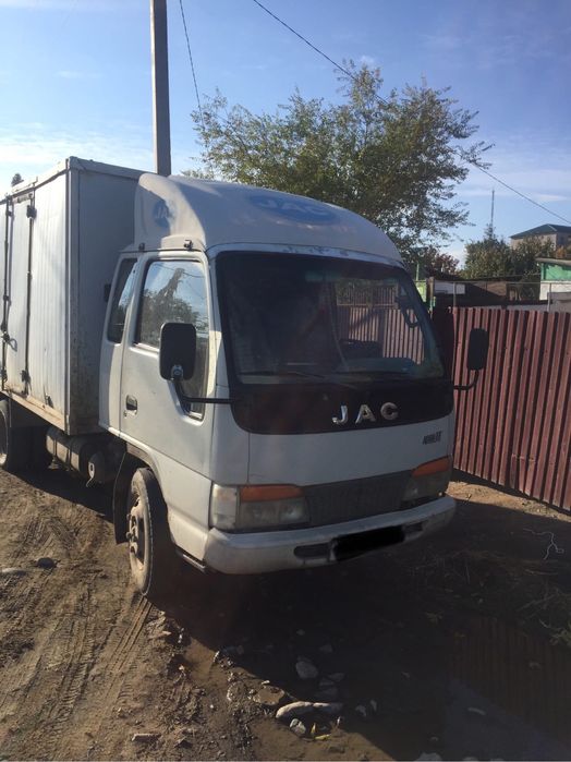 JAC грузовик, рабочее состояние