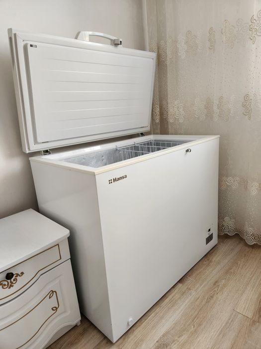 Морозильник Hansa FS250.4