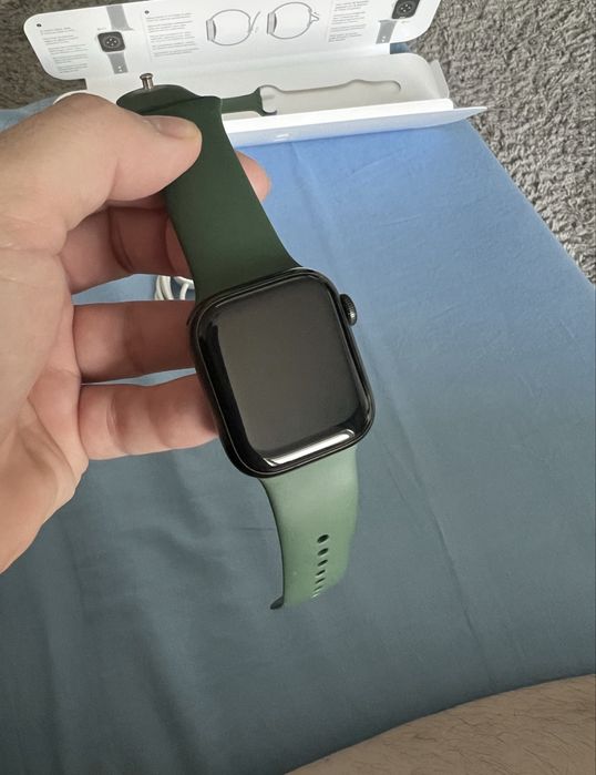 Vand sau schimb , apple watch seria 7 41 mm