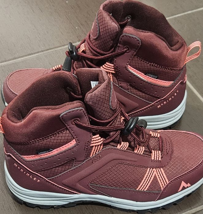 Pantofi inalti drumetie, pt fete, marimea 35