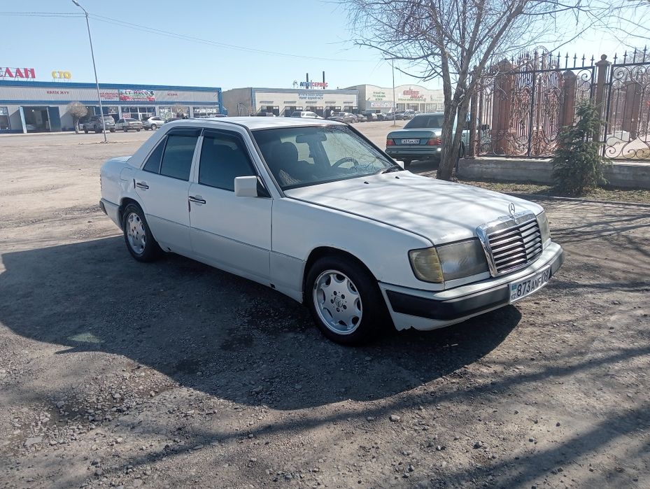 Мерс 124  обмен бар