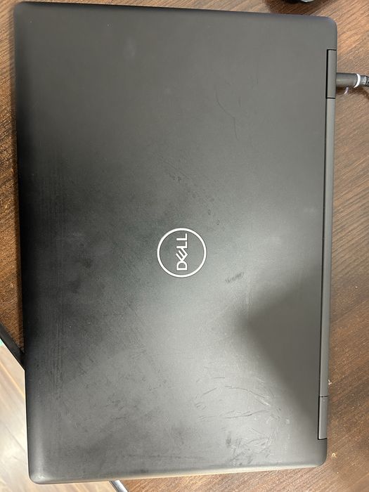 Ноутбук DELL