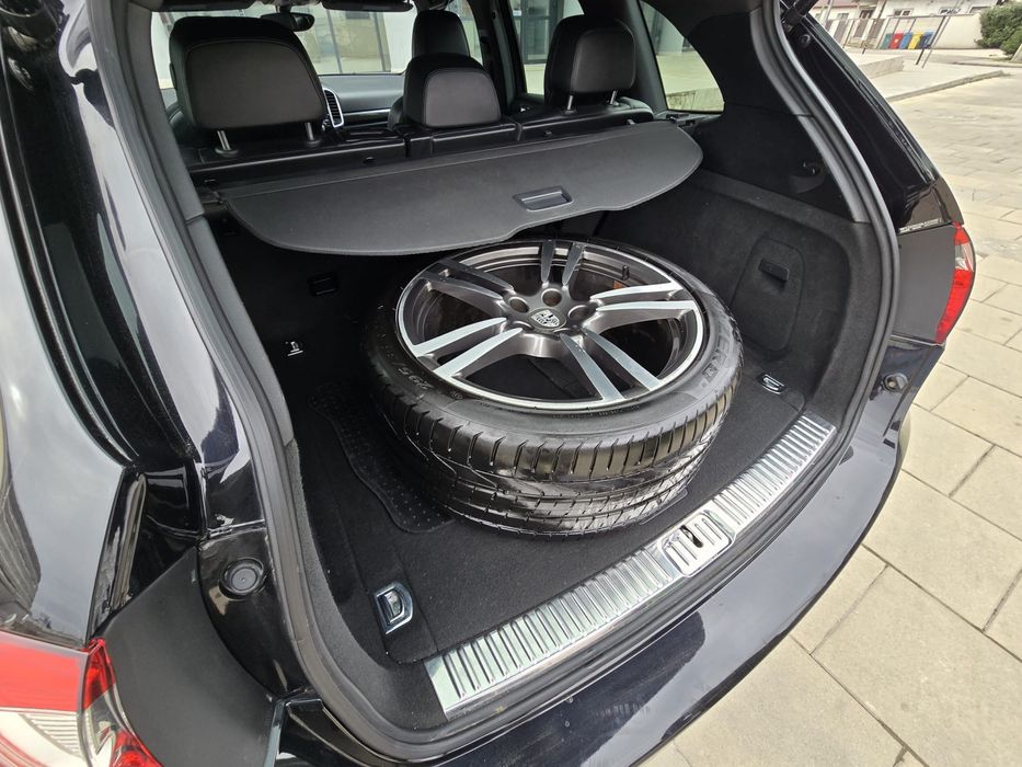 Porsche cayenne,propietar