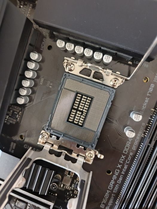 Мат платы B760M Gigabyte LGA1700 DDR4
