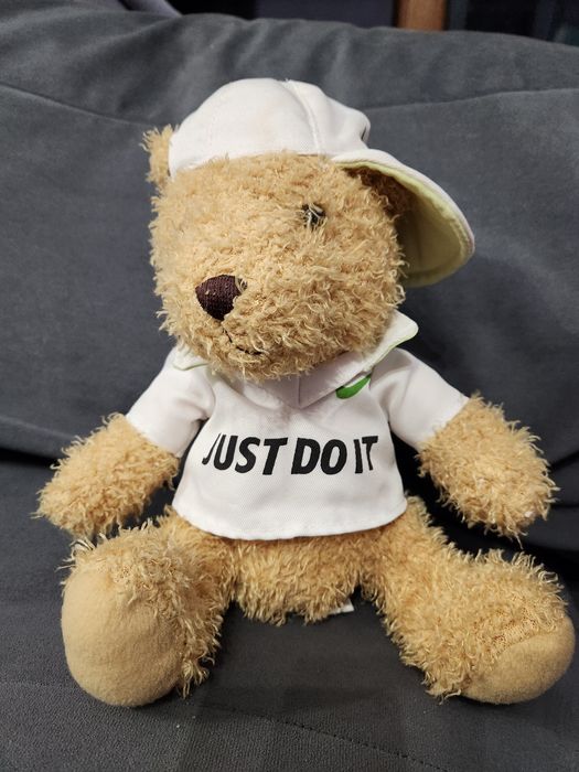 Плюшено мече на Nike , рекламна играчка
