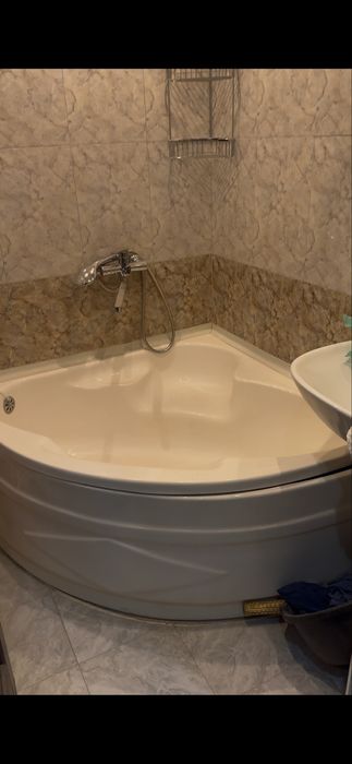 Urgancha shahar 3 dahada darital oldida 3 xonali kvartira sotiladi