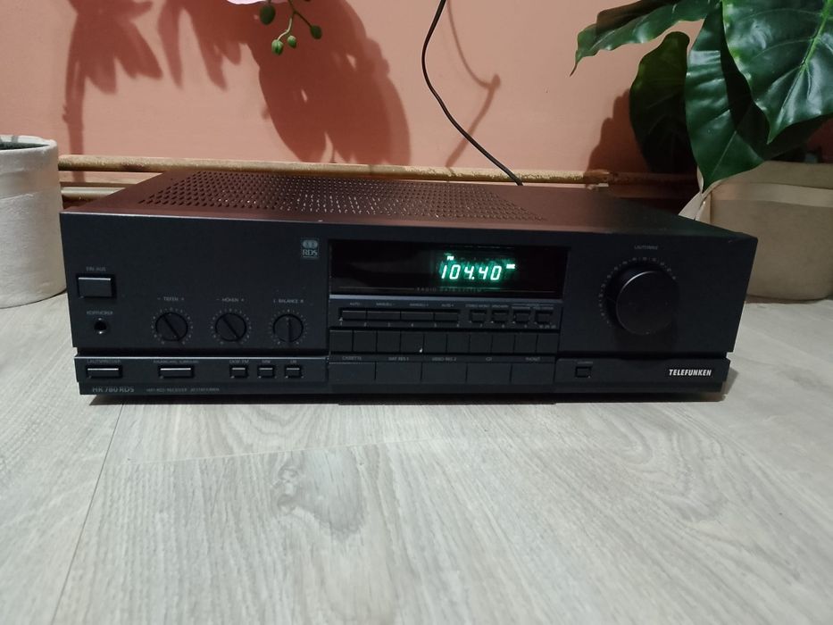 Amplituner vintage Telefunken Hi-Fi.