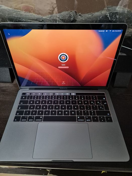 Vând MacBook Pro 2017