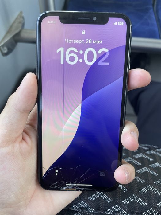 Phone xs arzongaa 700 kelwamza