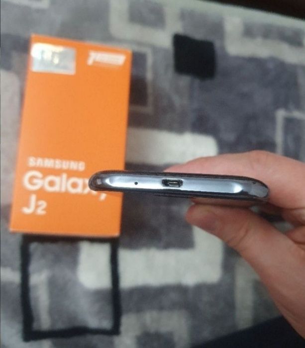 Srochna Sotiladi Samsung J2 8Gb 2016 Black Original Sastayaniya Yaxshi