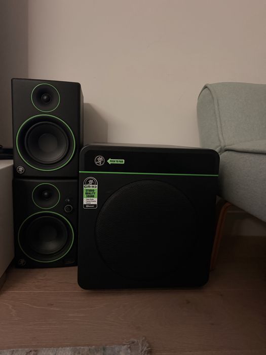 Mackie CR5BT + CR8S-XBT Subwoofer | Sistem audio studio Bluetooth