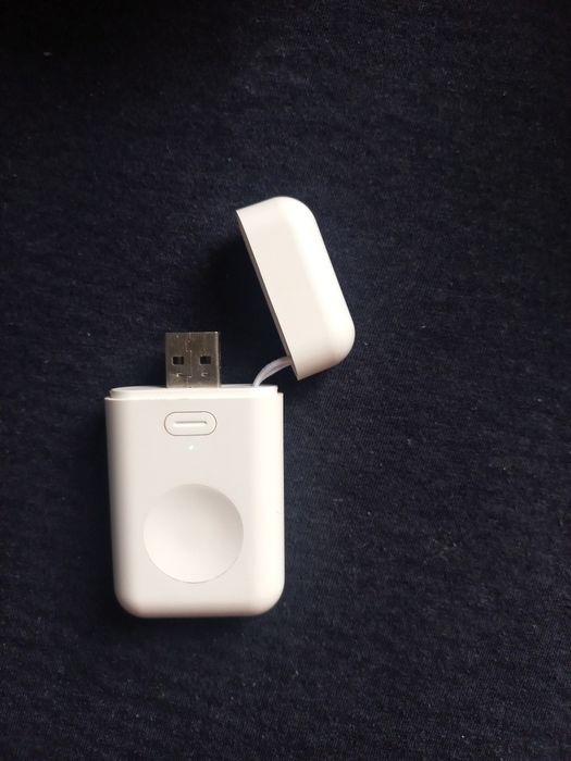 Mini baterie externa smartwatch Apple