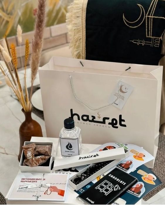 Ақ түсті Hazret боксы