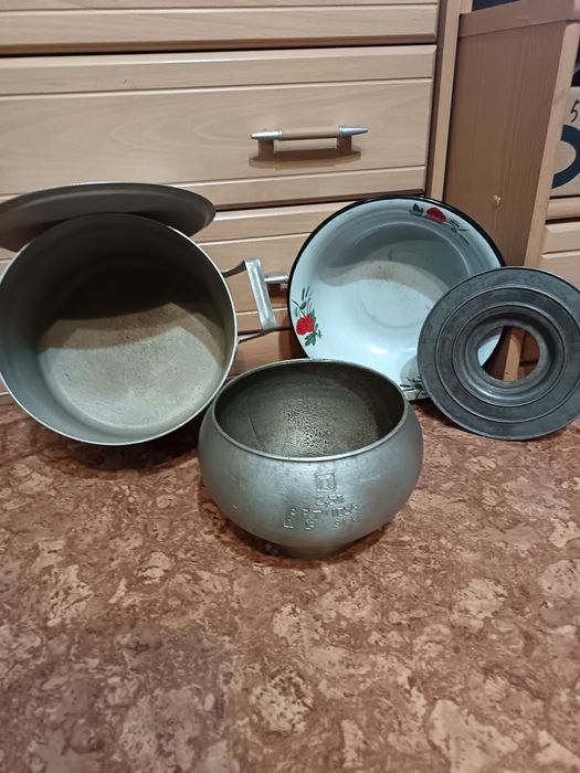 Кухонная посуда,