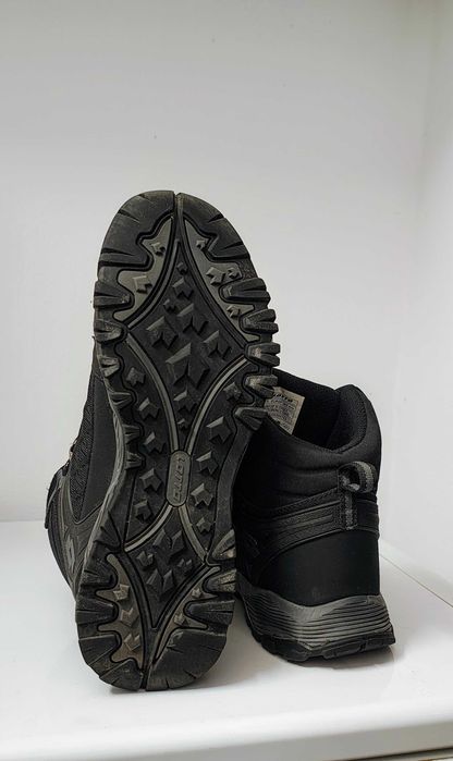 Ghete trekking LOTTO nr 40 (26,5cm)de damă,adolescent...