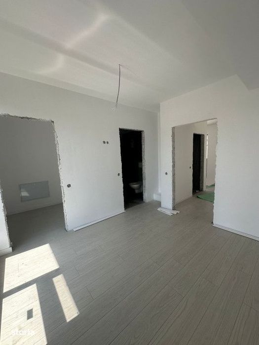 Vanzare Vila Individuala/Cristalului/5 camere id nr 54