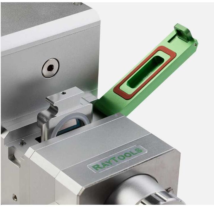 Cap de tăiere cu laser BM110 0-3.3kW focalizare automată Raytools