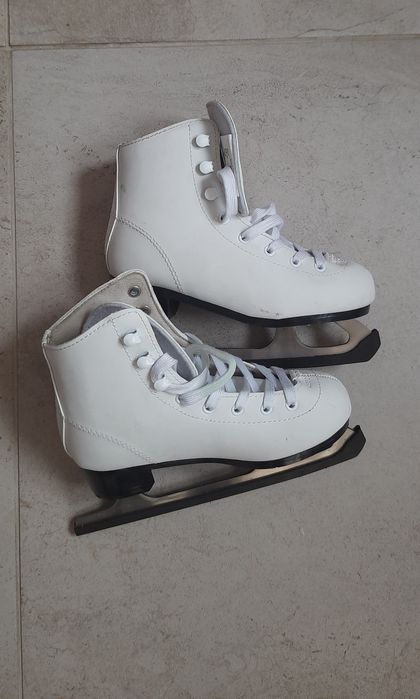 Vând patine marimea 31/32