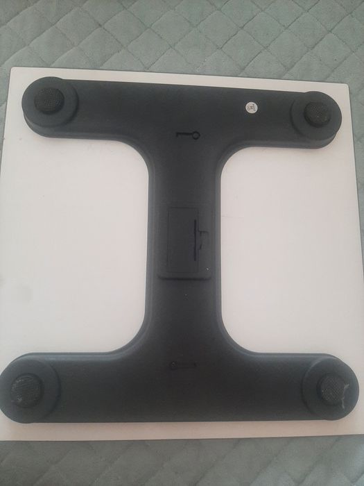 Напольные весы для взрослых