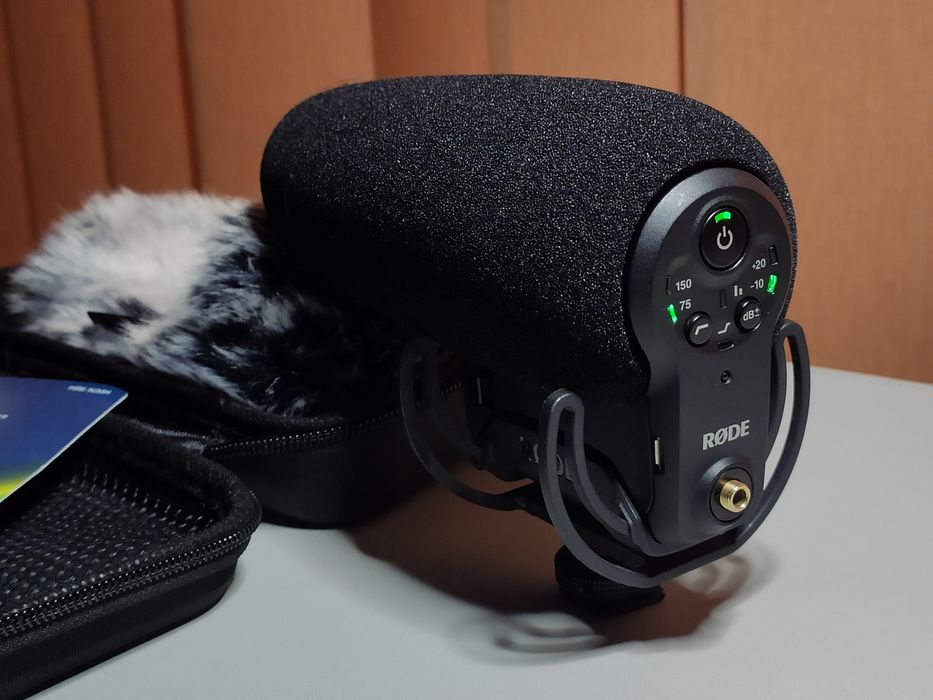 (Pret redus sarbatori) - Microfon Rode VideoMic Pro+ (plus) cu accesorii