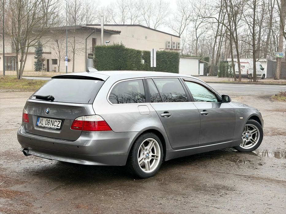 BMW Seria 5 Bmw 520d E61 2009 Facelift automată schimb cu camioneta