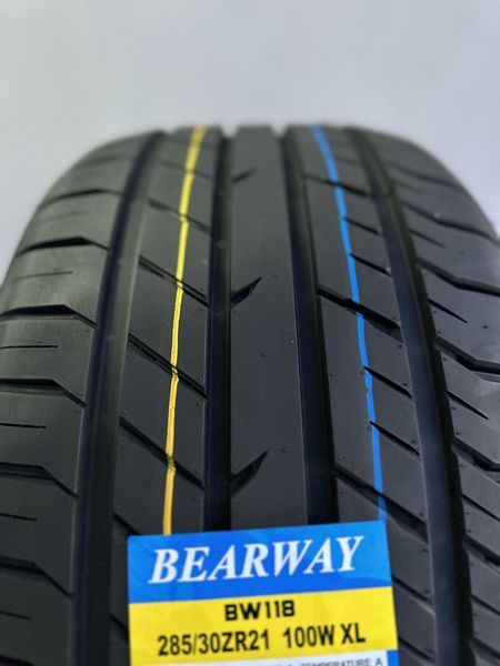 Нови Летни Гуми BEARWAY BW118 285/30R21 100W XL Нов DOT