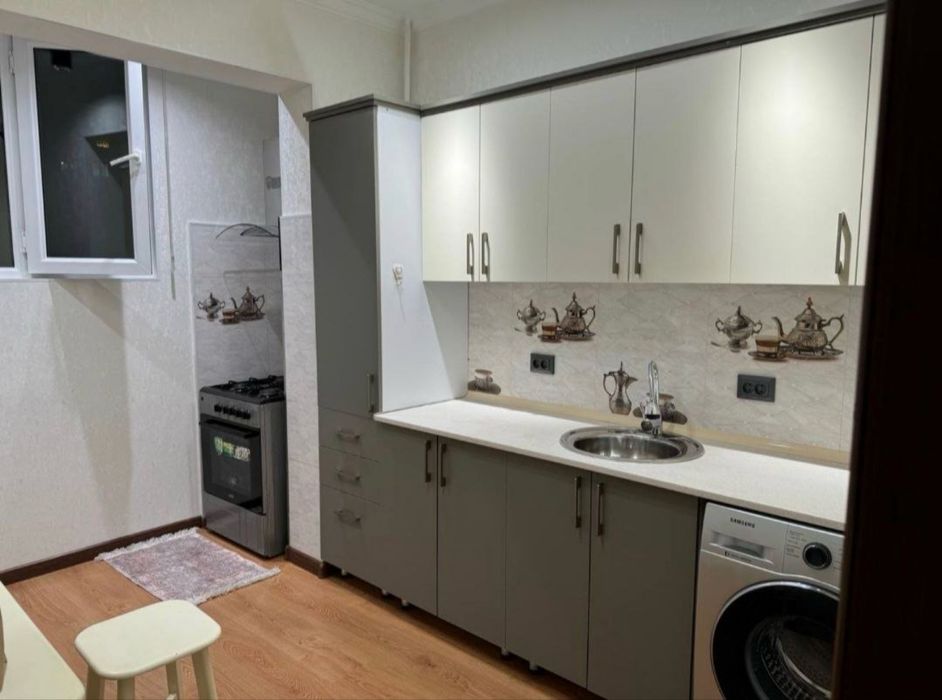 Новомосковская 2/4/9 58м2