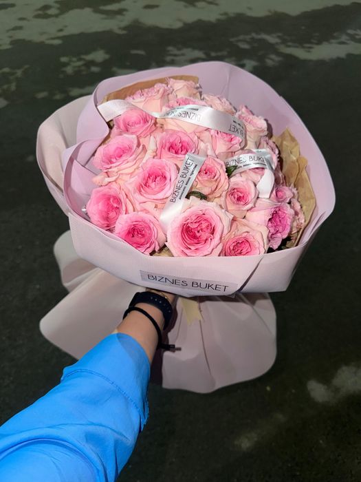 Пионовидные розы 25 штук