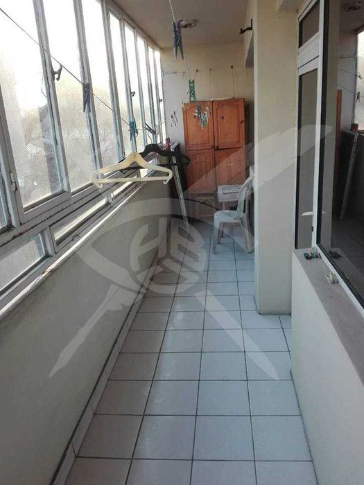 Дава се под наем Тристаен апартамент в Пловдив, Кършияка - 100 кв.м за 448.8 € - Снимка #9