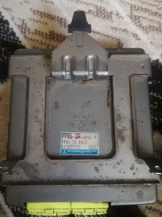 Продам ЭБУ мазда 626