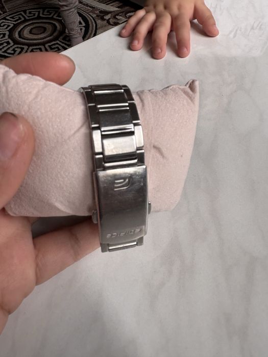 Erkaklar soati casio