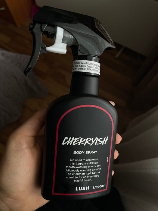 Черешов парфюм lush