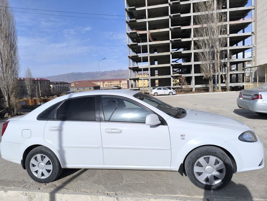 Шевролет Жентра ласетти