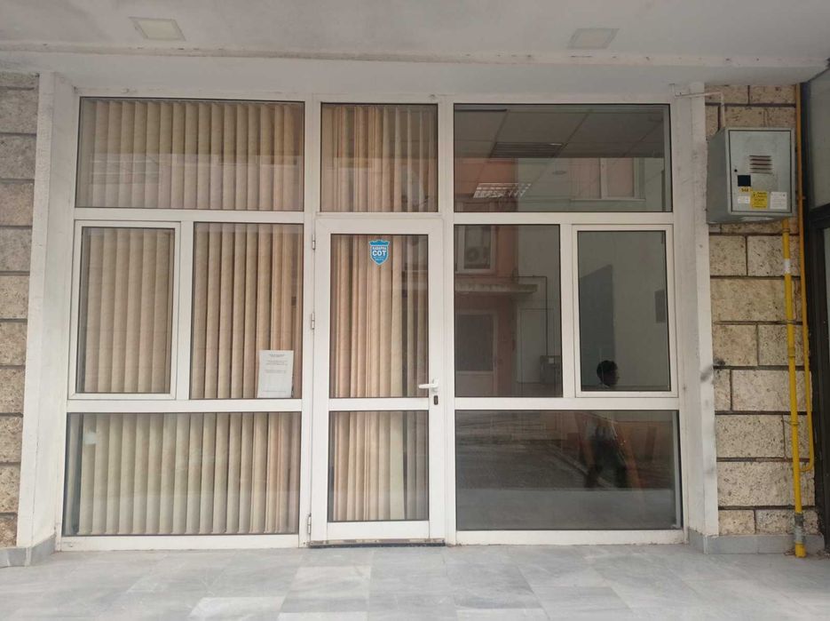 Продава се Магазин в Варна, Гранд Мол Варна - 551 кв.м за 323 €/кв.м - Снимка #14