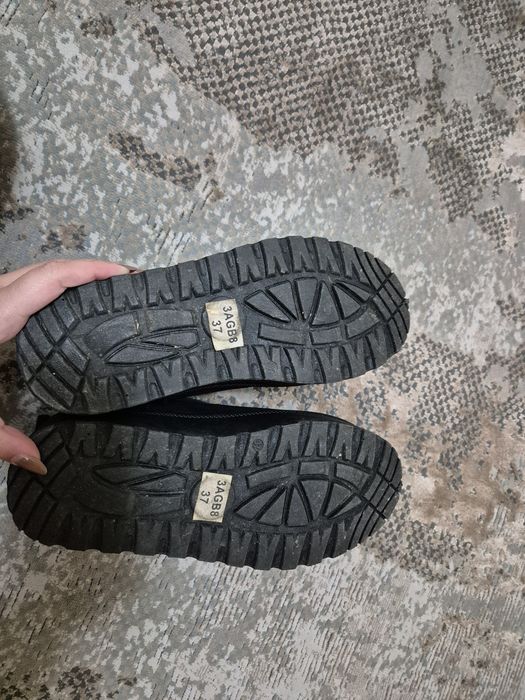 Ghete ugg mar. 37