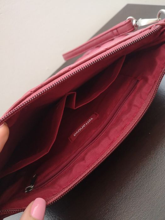 Червена клъч чантичка еко кожа