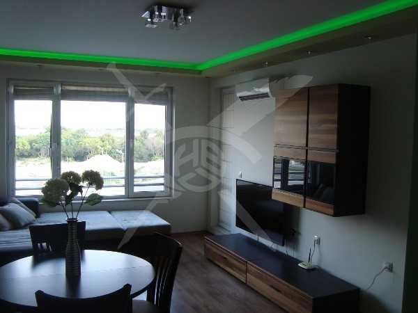 Дава се под наем Тристаен апартамент в Пловдив, Съдийски - 80 кв.м за 561 € - Снимка #5