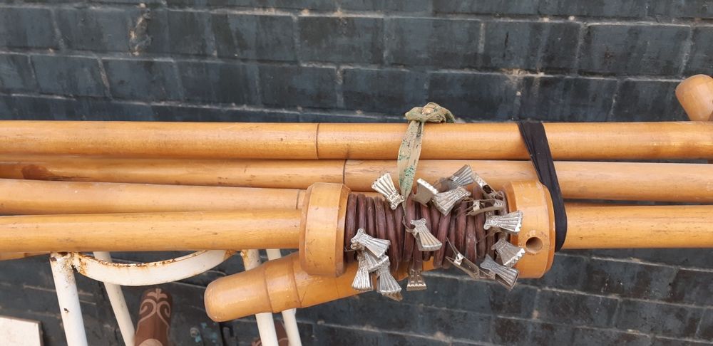 Карниз вешалка кронштейн