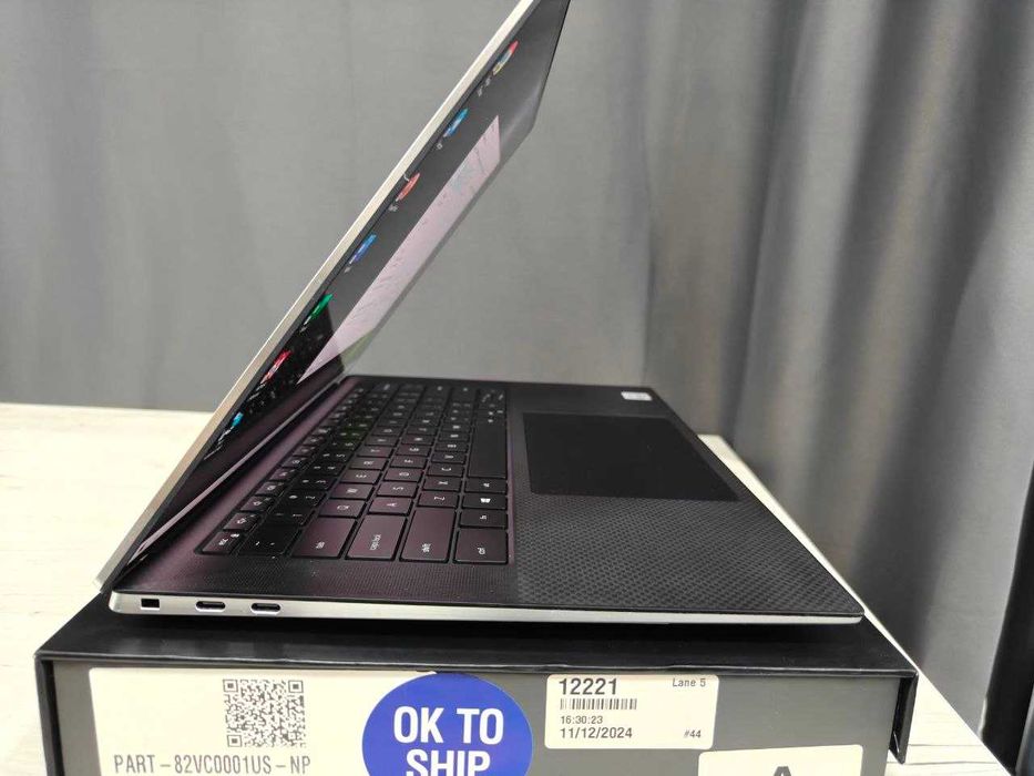 Ultrabook DELL XPS 15 9500  i7-10750H 6/12 5GHz, 16 GB RAM, 256 GB SSD