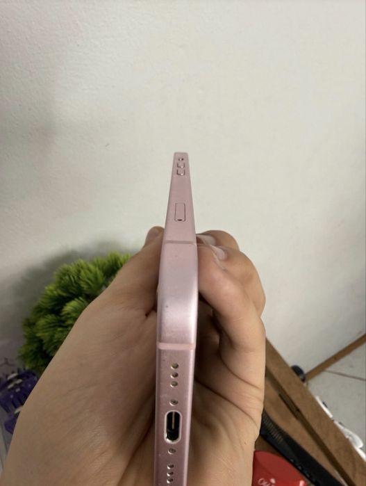 Vand iphone 15 sau schimb cu promax