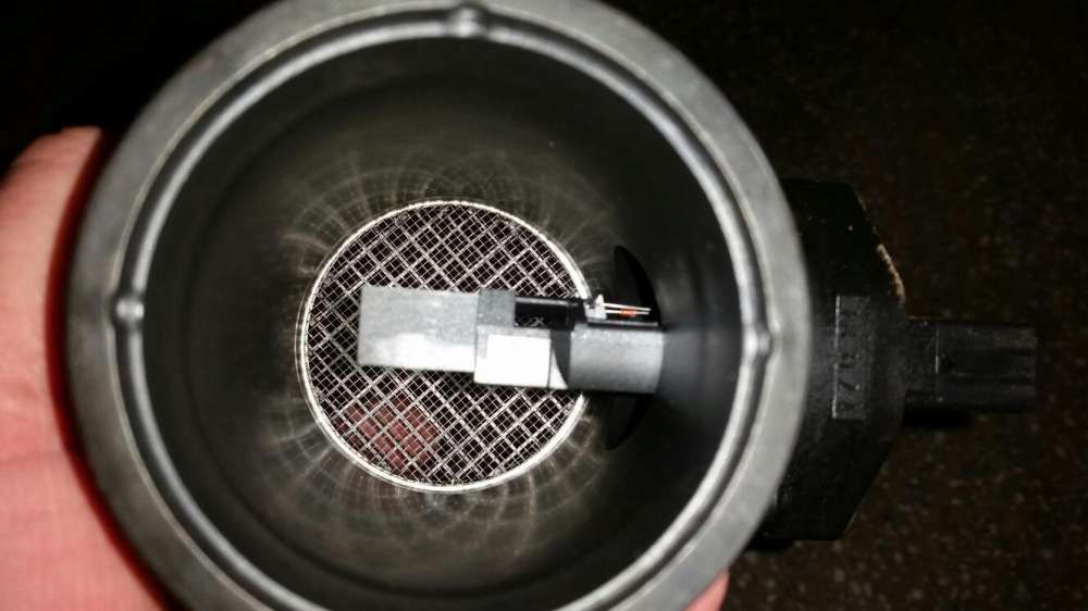 Debitmetru bmw e46 316 318 n42 n46 valvetronic vvt dezmembrez bmw e46