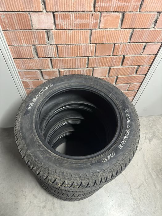 Продам шины марки  Yokohama Geolandar A/T