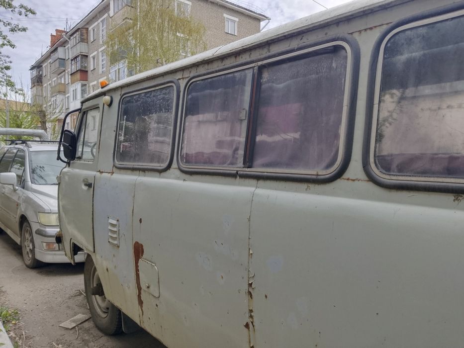 Продам УАЗ (буханка)