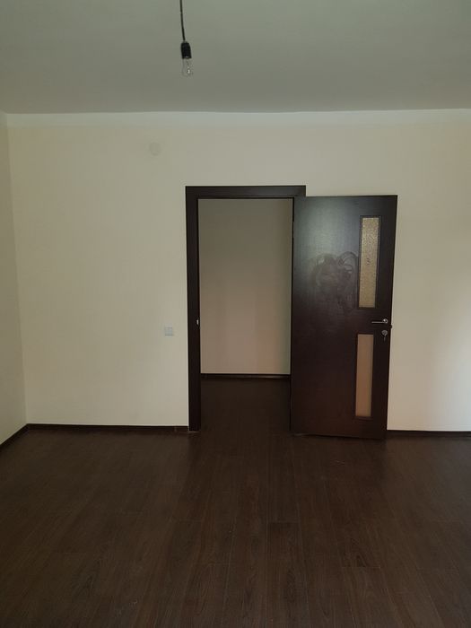 Qorasaroy 2 hona 1 etaj