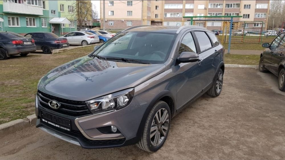 Lada vesta sw cross 1.6 variator