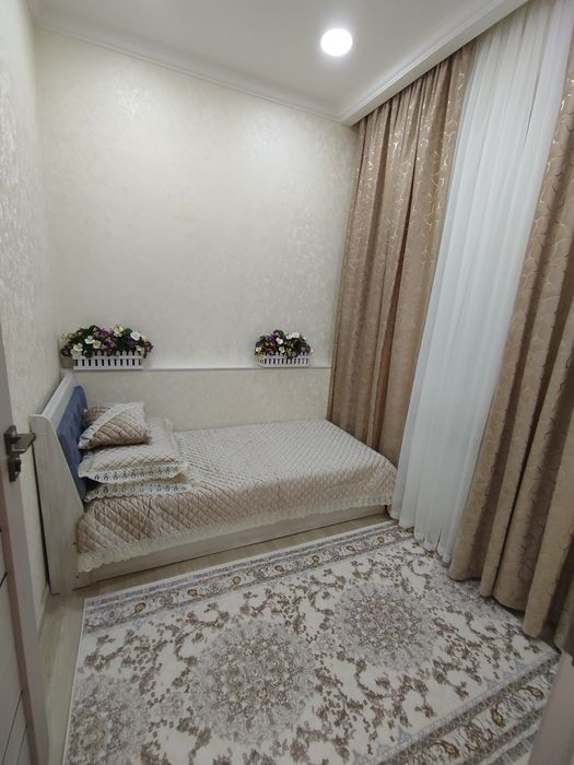 Юнусабад  продажа  своя! 2в3х/3/4. 13 КВ Ахмад Дониш. Ипотека есть.