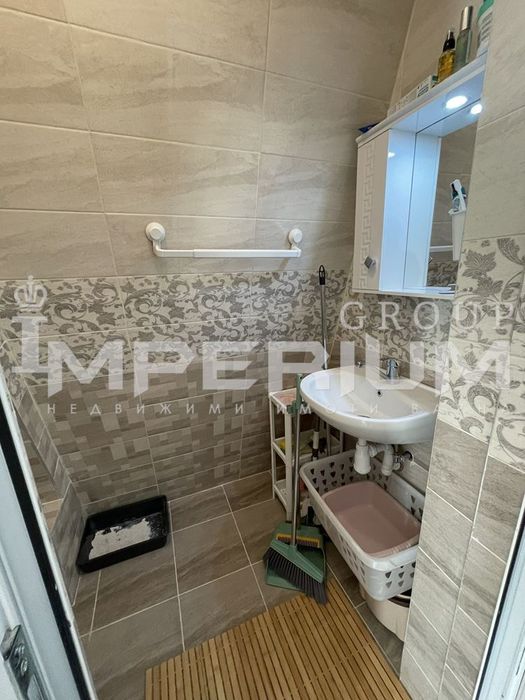 Продава се Тристаен апартамент в Варна, Левски - 78 кв.м за 2089 €/кв.м - Снимка #7