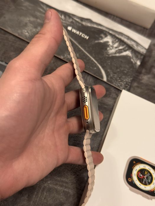 Apple watch ultra 49mm titanium