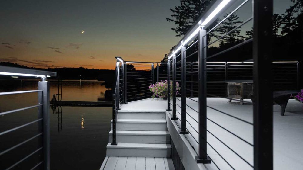 Balustradă pe cablu minimalistă – pentru terase, balcoane, scari